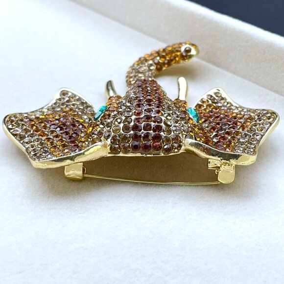 Yellow Gold with Champagne Topaz Crystal Tusked Elephant Pin Back Brooch - Picture 6 of 9